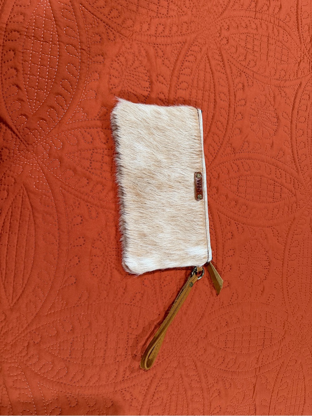 Wild Goose cowhide Wristlet Clutch - Ivory/Beige